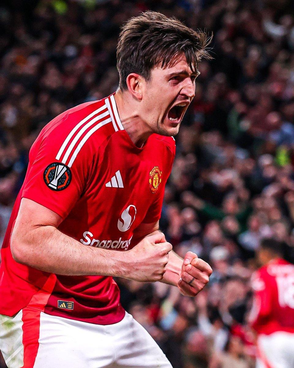 赛地聚焦——欧冠清晨热度飙升，曼联再遭质疑，更衣室稳定，心理建设被强调 