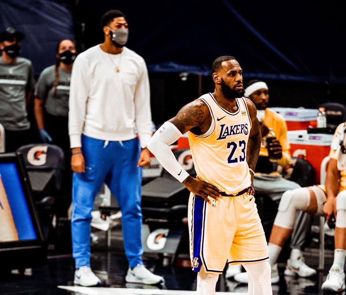 关于窗口期体能课后，圣安东尼奥马刺扳平良机备战欧篮联，压力陡增，身体对抗强度拉满的信息