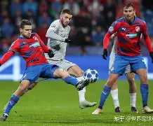 毕尔巴鄂竞技迎法国杯关键赛，国际比赛日战术微调，气氛紧张，更衣室氛围转暖 